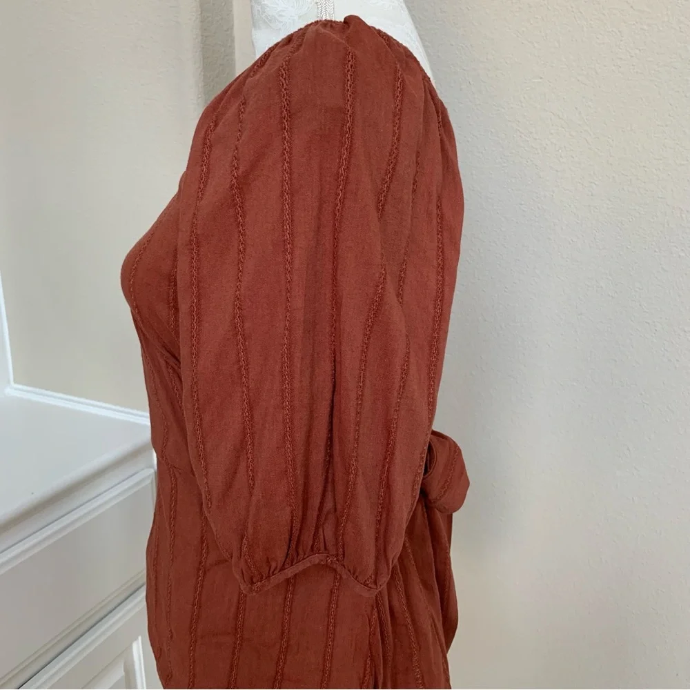 Old Navy Transitional Cotton Wrap-Style Top Size Medium - Picture 3 of 9